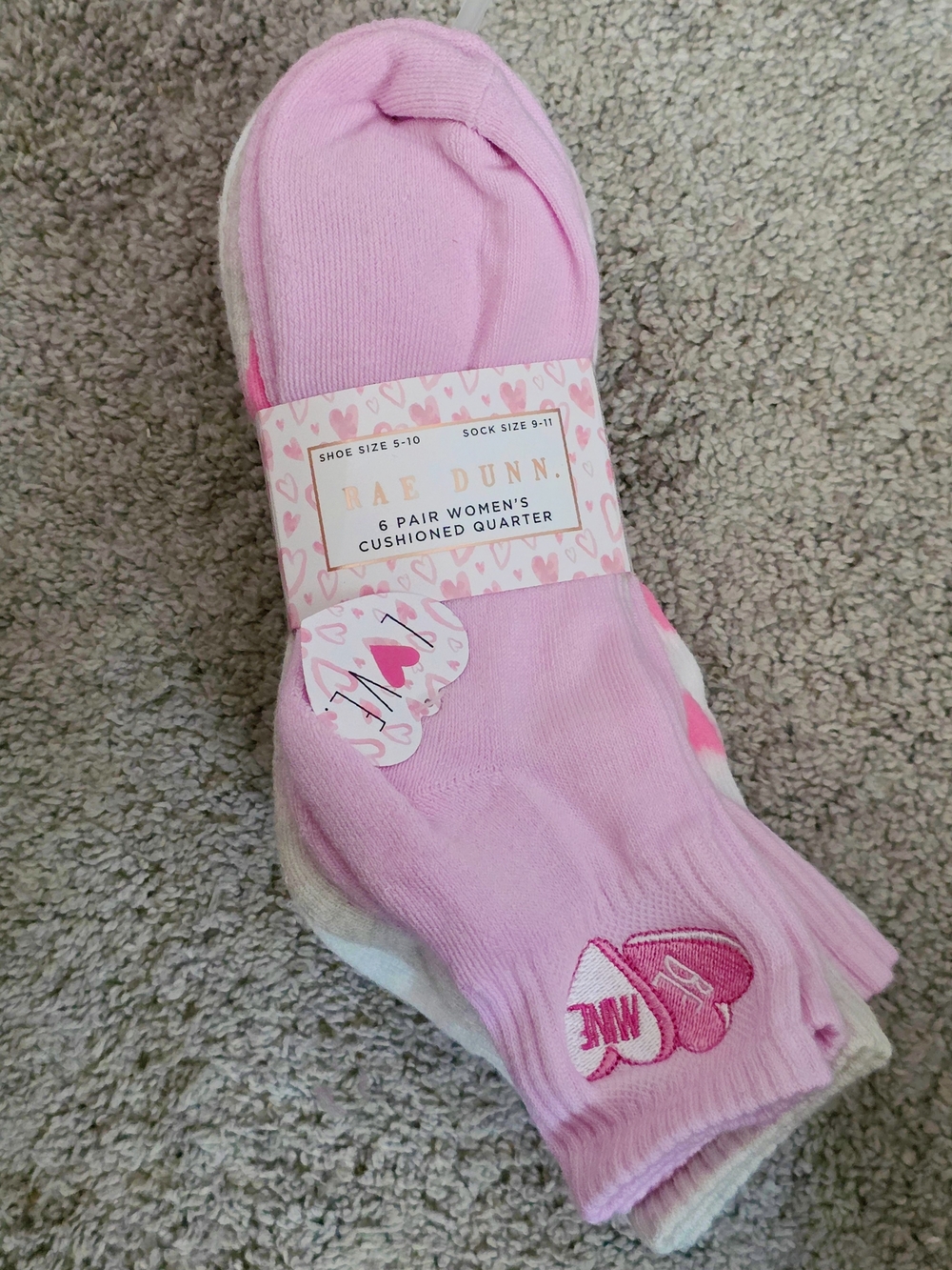 Rae Dunn - Women's Cushioned Quarter Socks - Hearts Accent (6 Pair)